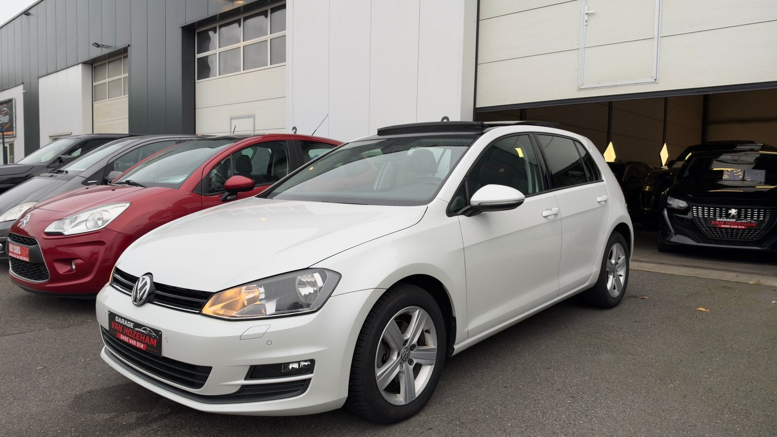 VOLKSWAGEN GOLF 7 1.2 TSI – AUT - PANORAMADAK – GARANTIE, Auto's, Automaat, Stof, Zwart, 4 cilinders