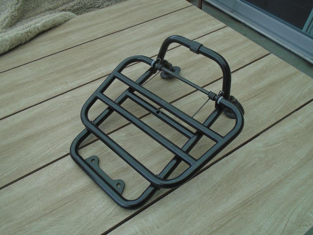 voorste bagagedrager Vespa gts-gtv-super, 75€, Motos, Accessoires | Autre, Enlèvement ou Envoi, Comme neuf