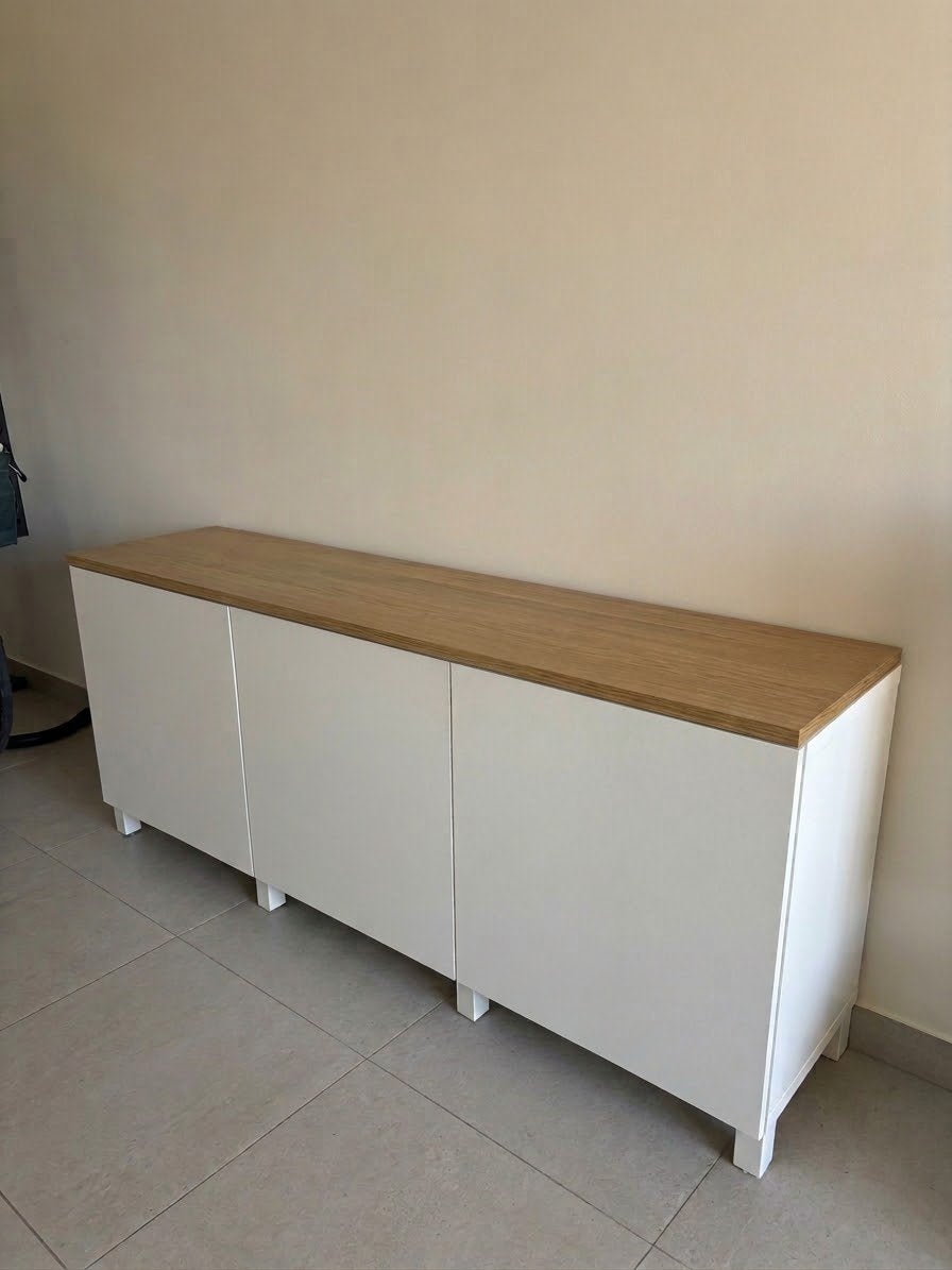 IKEA - BESTA - dressoir, Maison & Meubles, Avec porte(s), 150 à 200 cm, Comme neuf, Enlèvement