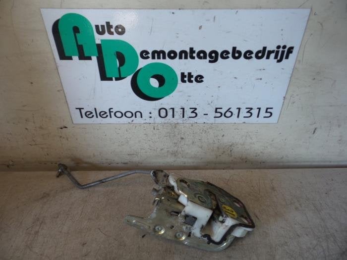 Deurslot Mechaniek 2Deurs links van een Honda Civic (Civic 9, Honda, Gebruikt, -, -