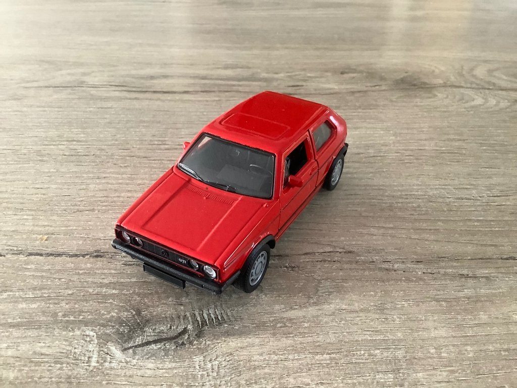 Voiture miniature VW Golf 1 GTI (échelle 1/35), Enlèvement ou Envoi, Comme neuf, Voiture