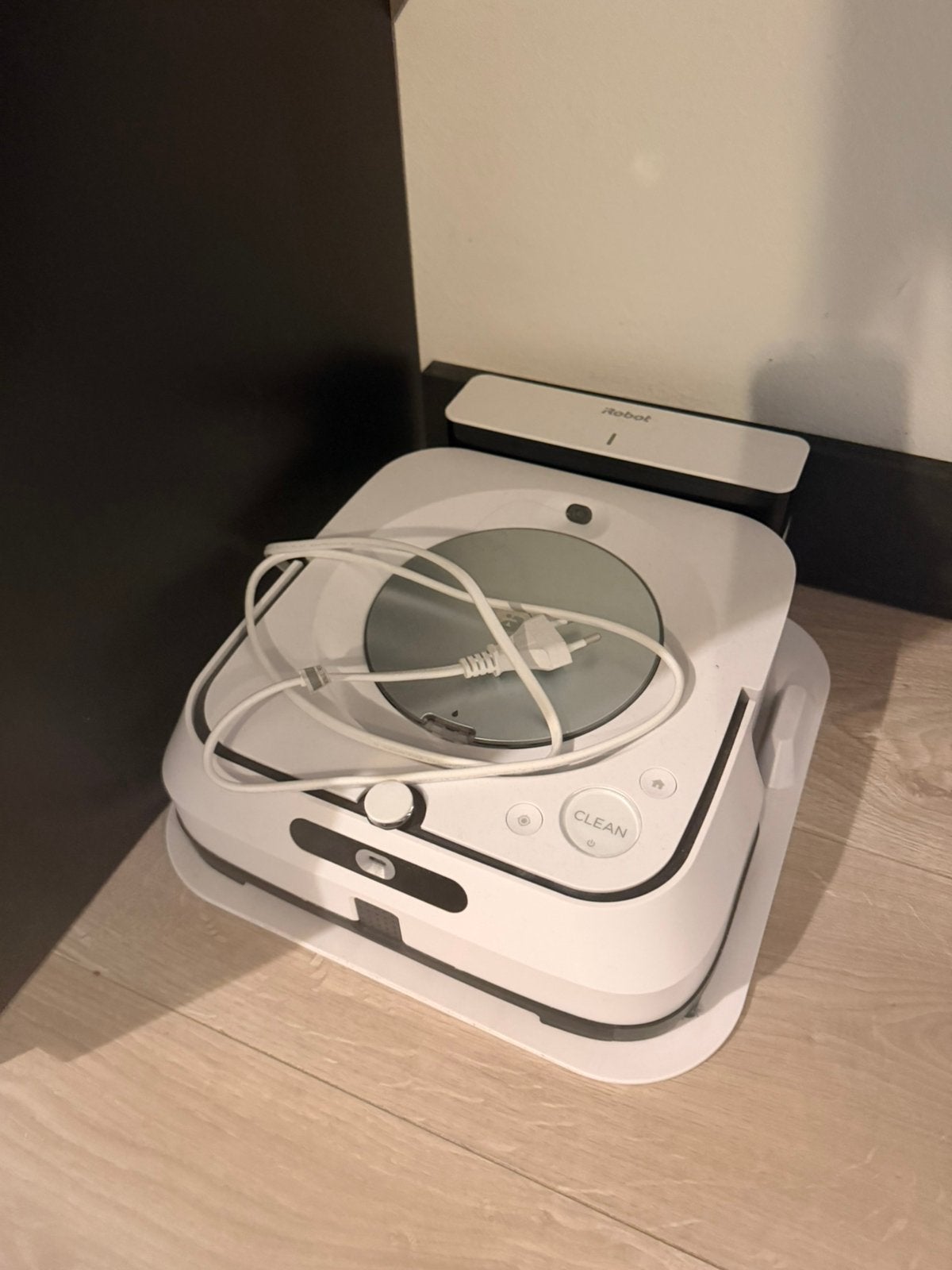 Robotstofzuiger roomba S9+ en braava jet m6, Gebruikt, IRobot, Inclusief accessoires, Robotstofzuiger