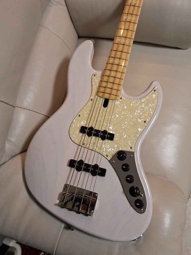 Sire Marcus Miller j/bas, Muziek en Instrumenten, Ophalen, Nieuw, Elektrisch
