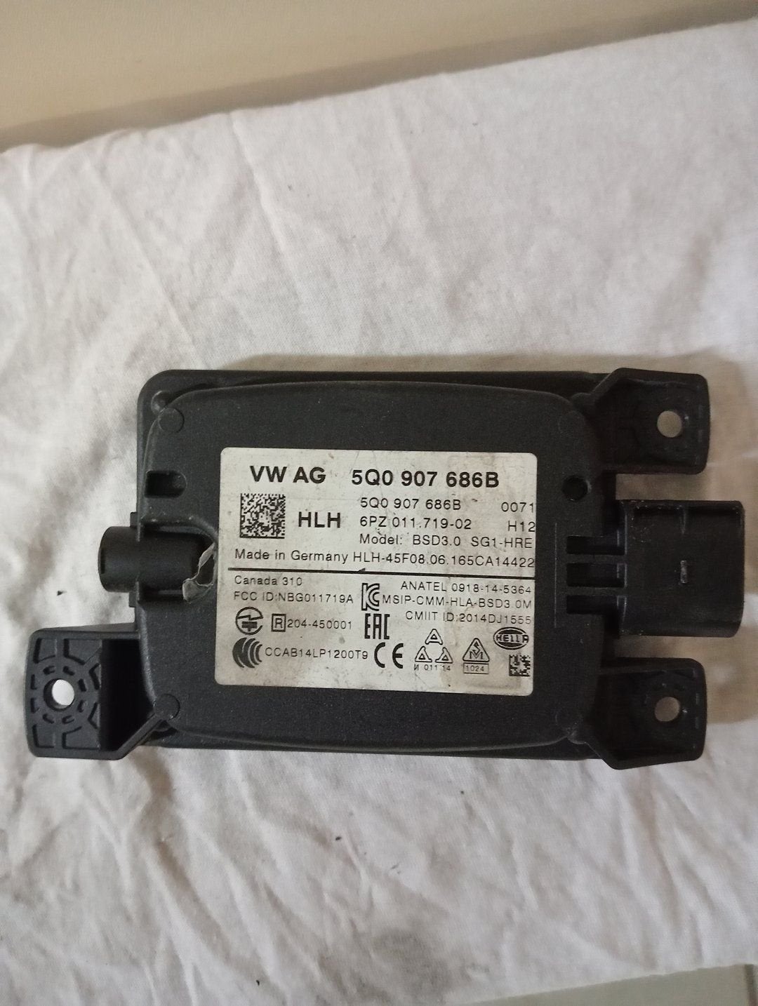 109568VW Golf 7 Side Assist Module Rechts 5Q0907686B Dodehoe, Volkswagen, -, Utilisé, -