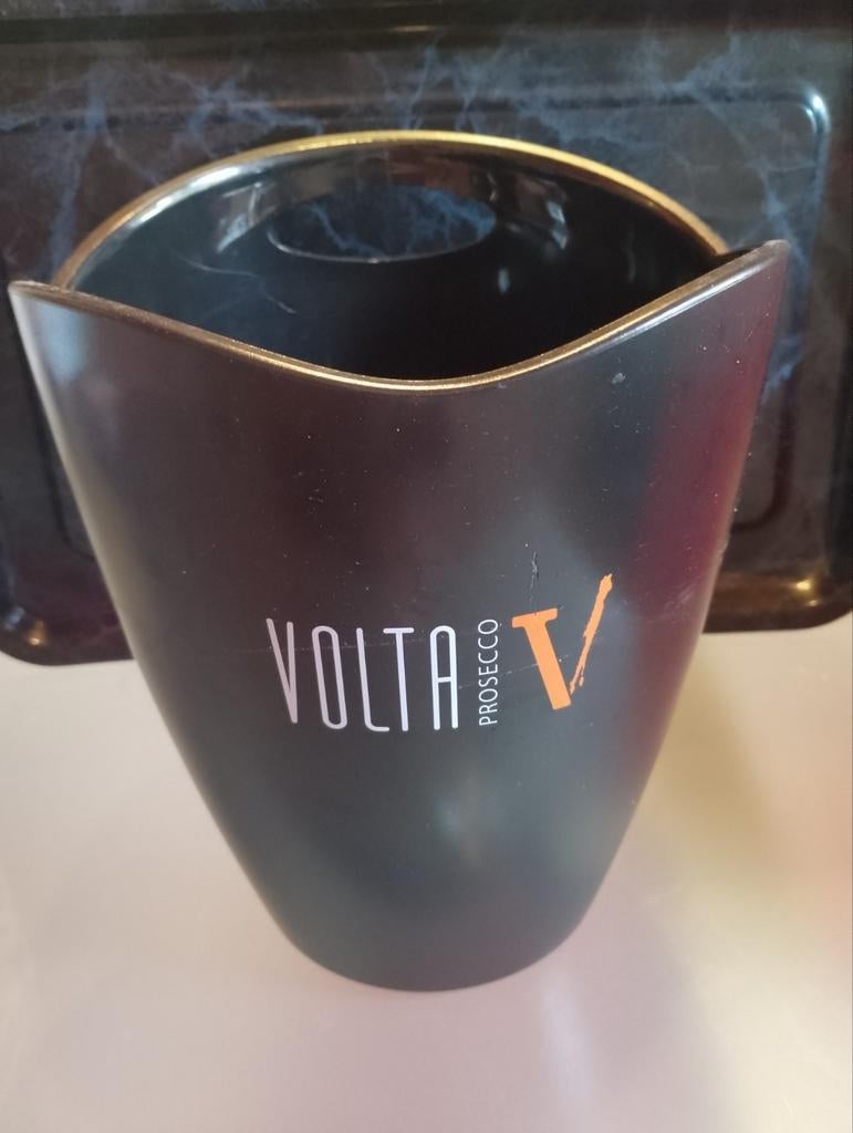 Ijs emmer Volta, Ophalen of Verzenden