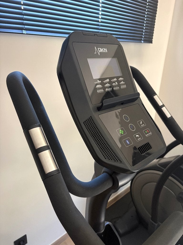 DKN EMB-600 hometrainer professioneel, Ophalen, Zo goed als nieuw, Benen, Hometrainer