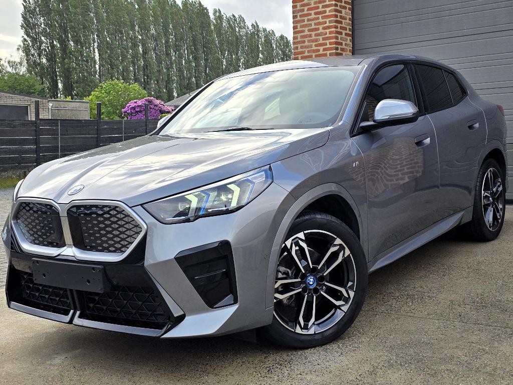 BMW iX2 eDrive20 - M Sport - 08/2025 - 11.500KM - ALS NIEUW, Cuir, Argent ou Gris, IX2, Euro 6