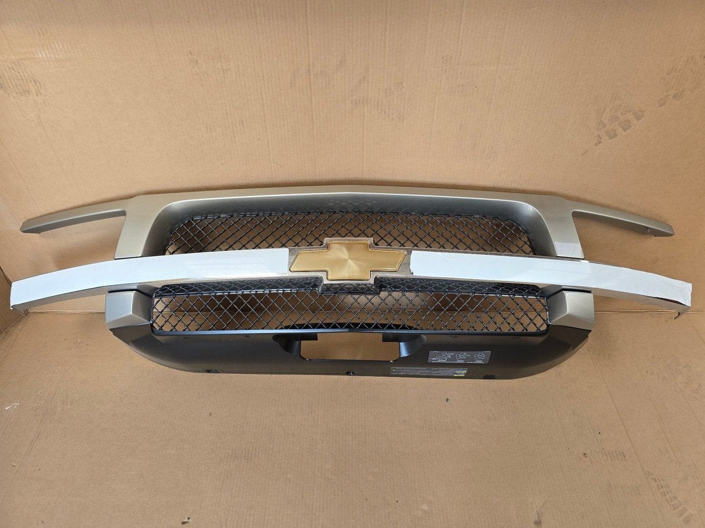 OEM Grille Chevrolet Avalanche 2003–2006, Neuf, -, -, Enlèvement