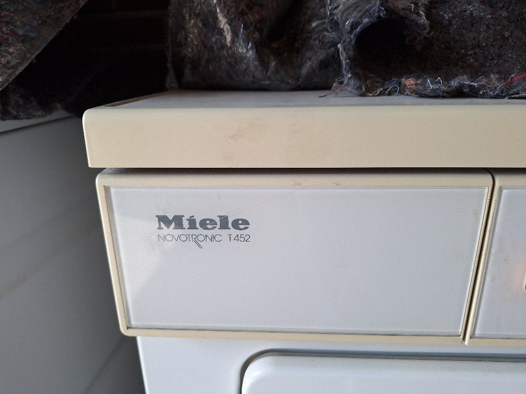 Droogkast Miele novotronix T 452, 4 à 6 kg, Chargeur frontal, Enlèvement, Utilisé
