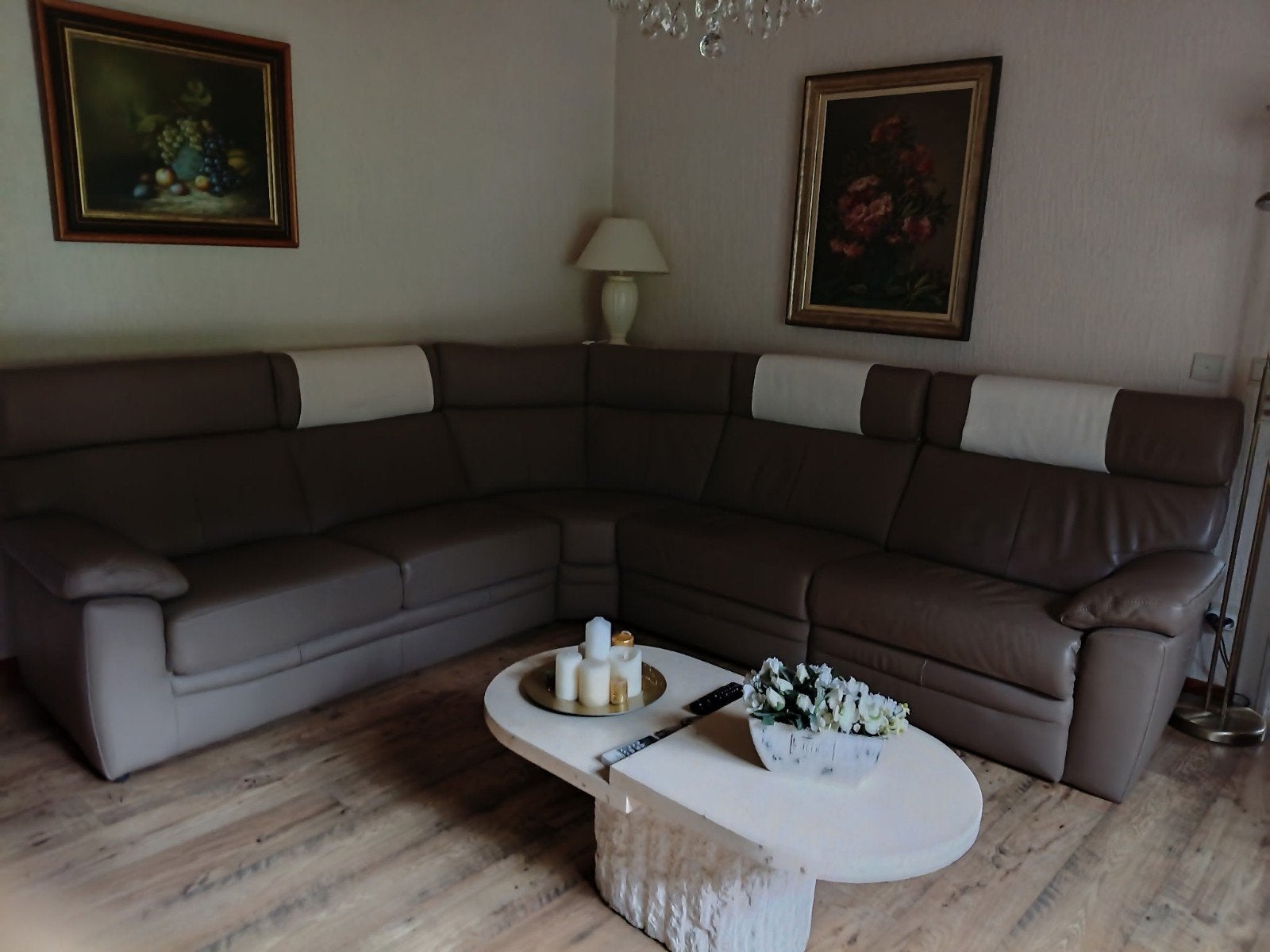 Lederen hoeksalon met Relax, Ophalen
