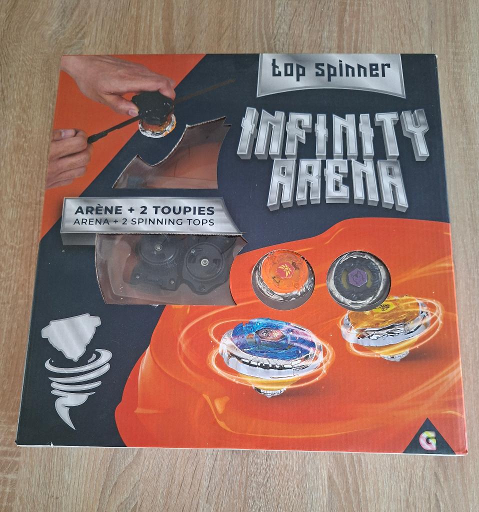 Speelgoed Top Spinner Infinity Arena + 2 tollen/spinners, Ophalen of Verzenden, Zo goed als nieuw, Overige typen