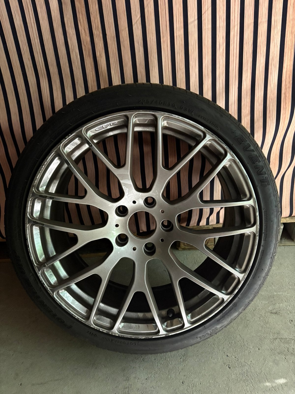 19 wielen voor BMW, Gebruikt, Velg(en), Personenwagen, 225 mm