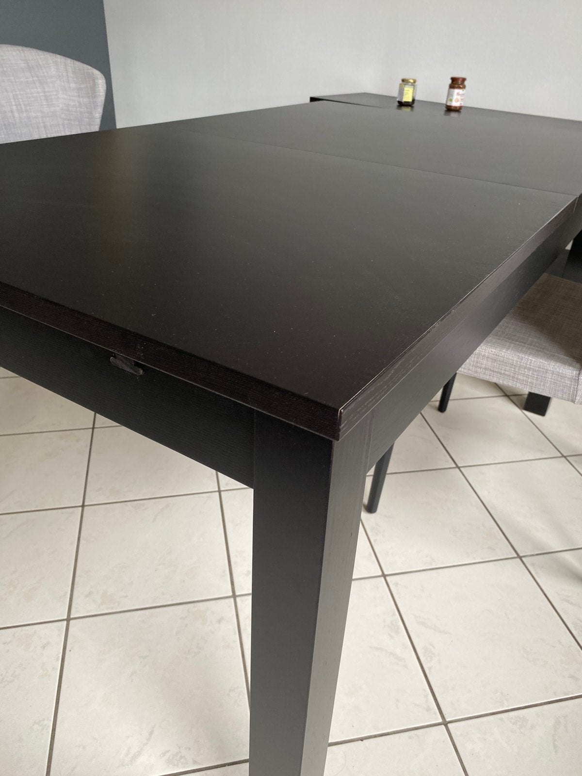 Table avec allonge incorporee, Enlèvement, Comme neuf