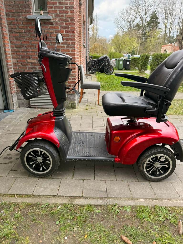 Scootmobiel Carpo 2 extra comfort, Diversen, Ophalen, Zo goed als nieuw, 15 km of minder, 11 t/m 15 km/u