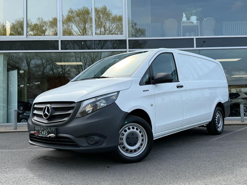 Mercedes-Benz Vito ZETELVERWARMING / CAMERA / 3ZIT / SOH 94%, Auto's, Automaat, 4 deurs, Stof, Gebruikt