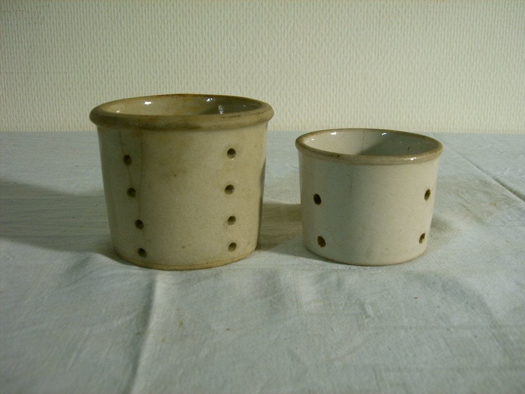 2 anciens moules/faisselles à fromage français, Enlèvement ou Envoi