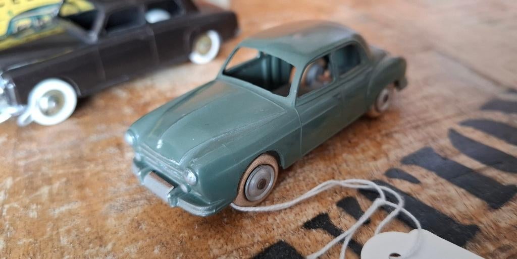 Vintage RENAULT Fregate 1956 1/43 CIJ France Comme Neuve, Enlèvement ou Envoi, Comme neuf, Voiture, Dinky Toys
