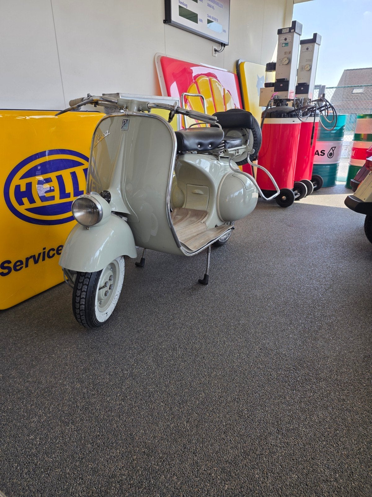 Vespa Faro Basso, Enlèvement