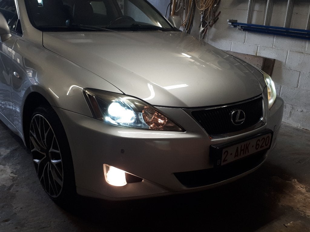 Lexus is 220d, Auto's, Lexus, Particulier, IS, ABS, Alarm, Automatische klimaatregeling, Bi-Xenon koplampen, Boordcomputer, Cruise Control