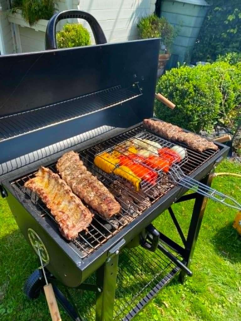 BBQ te koop, Tuin en Terras, Ophalen, Gebruikt, Zie foto