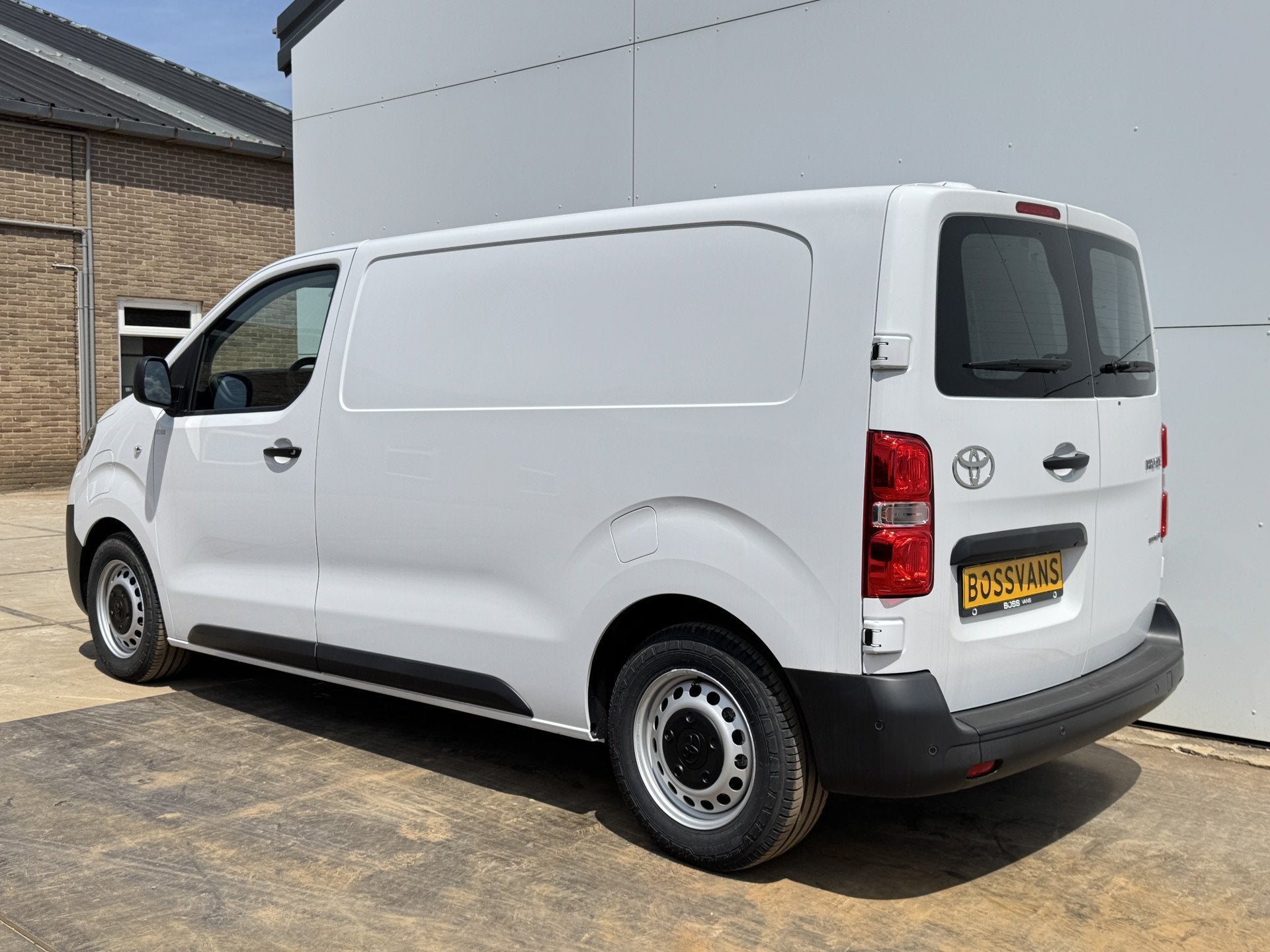 Toyota PROACE Electric 75kWh Nieuw! Elektrisch L1 348km WLTP, Achat, 3 places, 136 ch, 5 portes