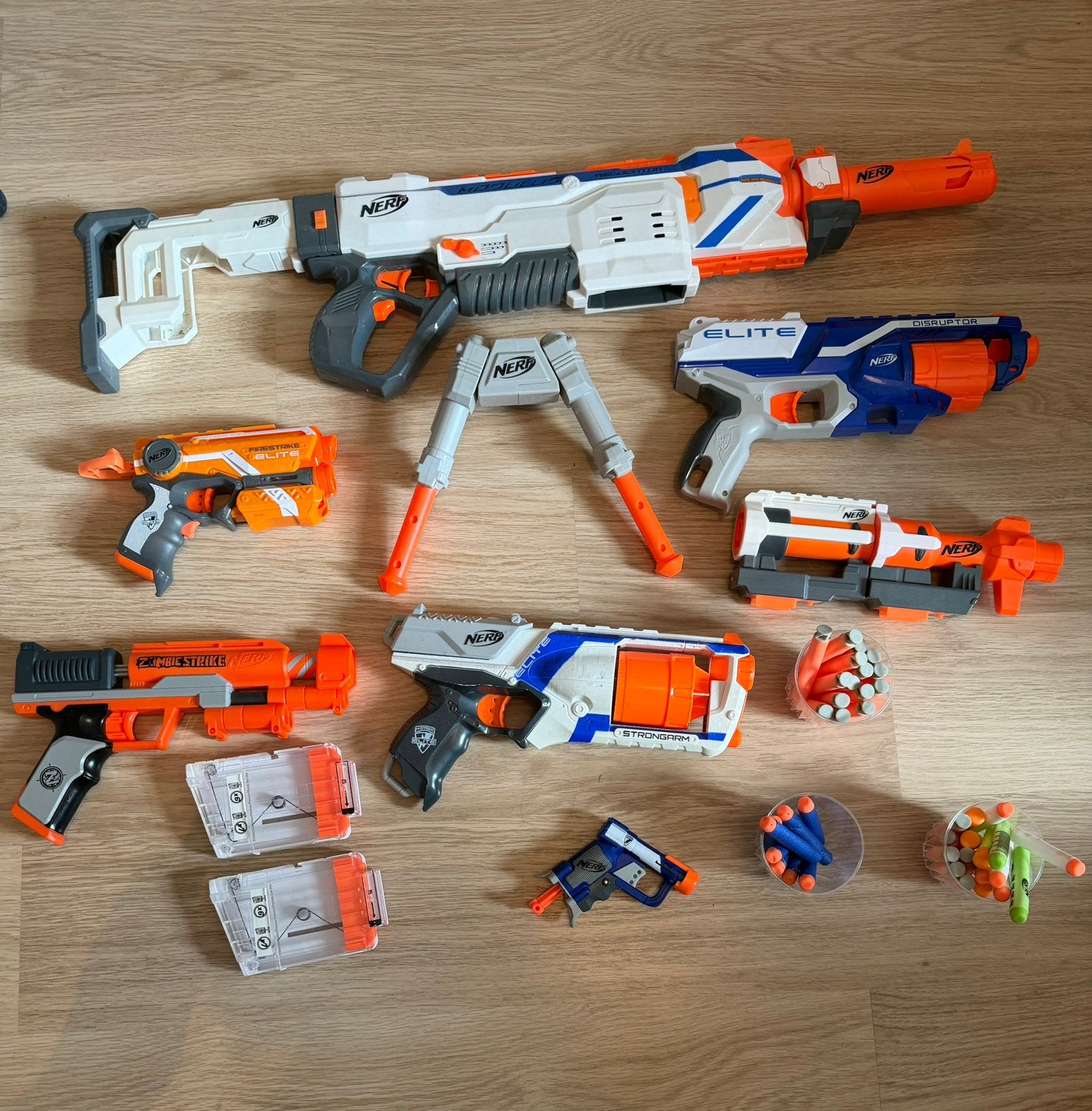 Nerf collectie, set 6 blasters en accesoires, Enlèvement, Comme neuf