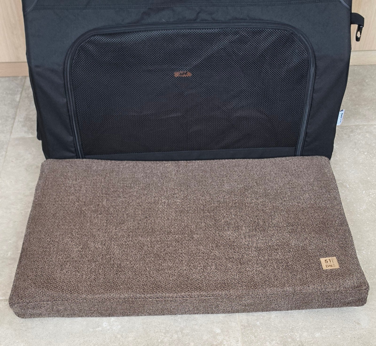 Nieuw 51 Degrees North Como Orthopedisch Matras Graphite​, Dieren en Toebehoren, Hondenmanden, Ophalen, Nieuw
