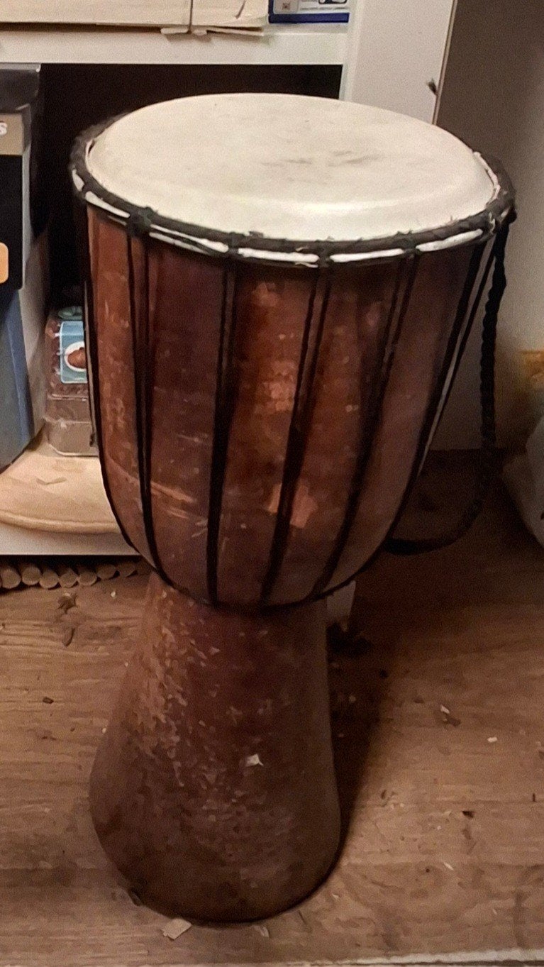 Jembe goede staat, Muziek en Instrumenten, Percussie, Ophalen, Gebruikt, Trommel