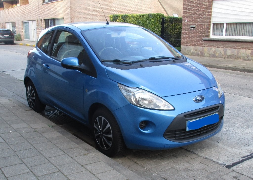 Ford Ka 1.2i Benzine/Gekeurd+Carpass, Autos, Achat, Ka, Boîte manuelle, Noir