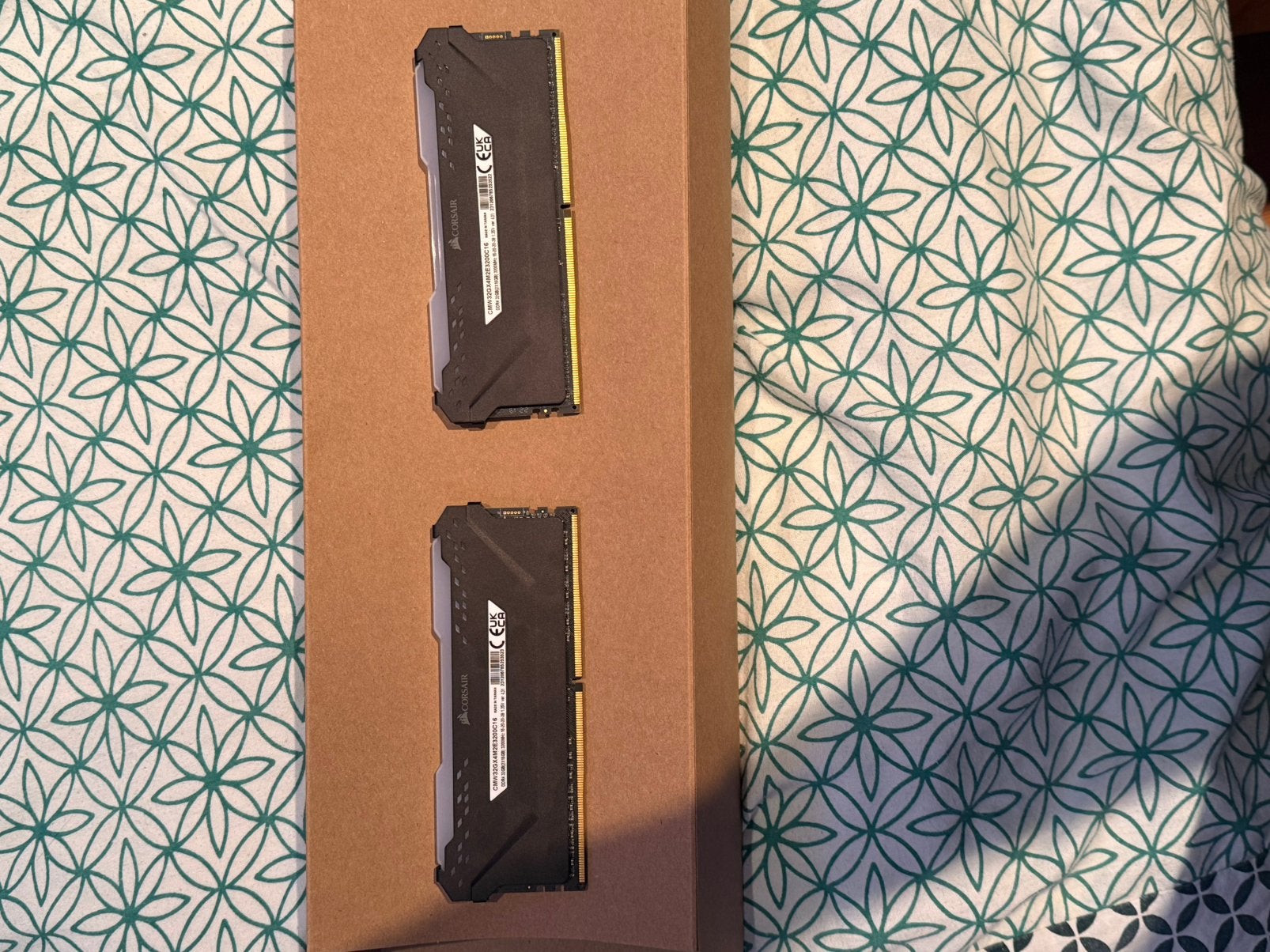 DDR4 2x16 3200mhz corsair vengeance rgb pro geheugen, Ophalen, 32 GB, DDR4, Zo goed als nieuw