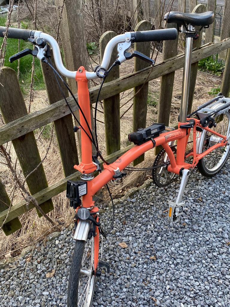Brompton m3lr fire coral matt, Fietsen en Brommers, Fietsen | Vouwfietsen, Ophalen, Gebruikt, Totaal opvouwbaar, Brompton