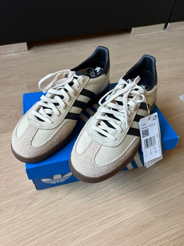 Adidas handball spezial, Kleding | Dames, Schoenen, Ophalen, Nieuw, Beige, Sneakers