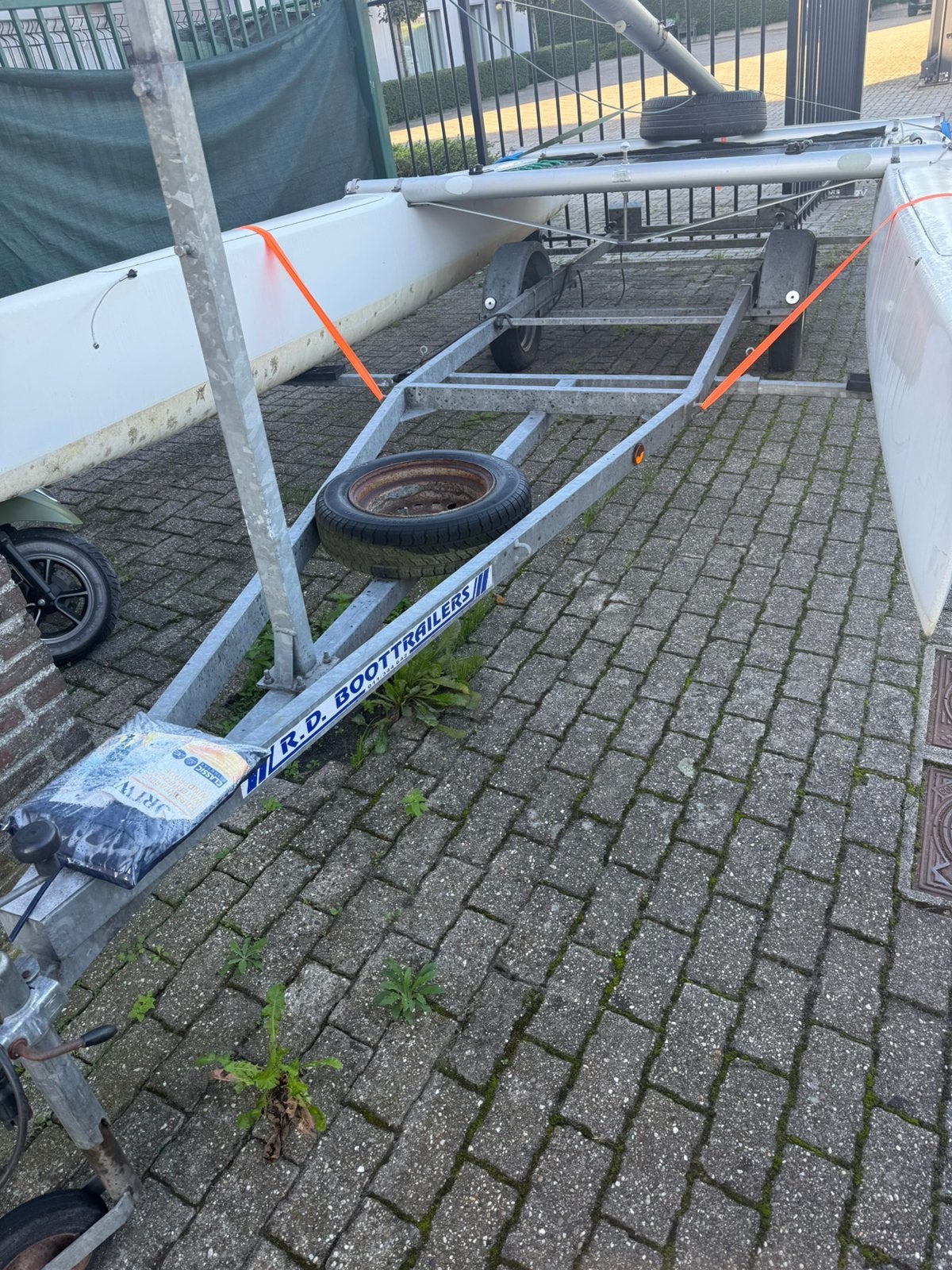 Nacra 5.5, Enlèvement, Comme neuf