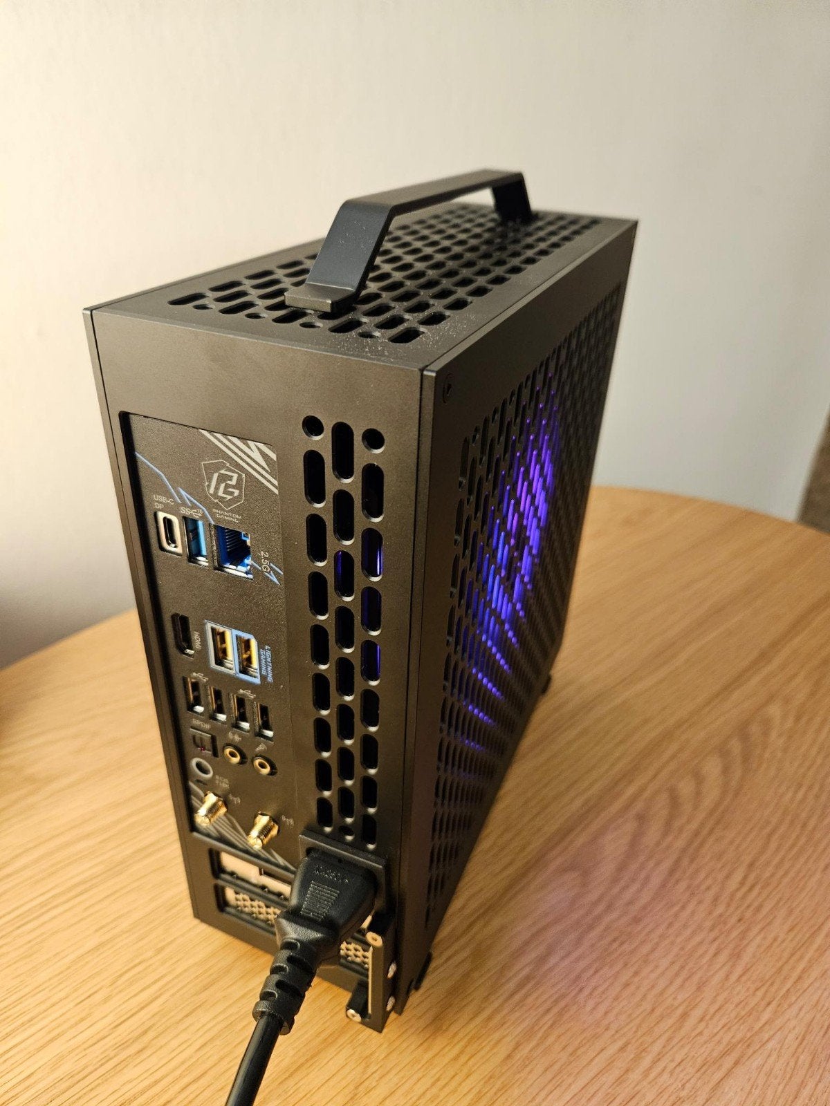 CASE 5L Mini PC ITX, Informatique & Logiciels, Enlèvement
