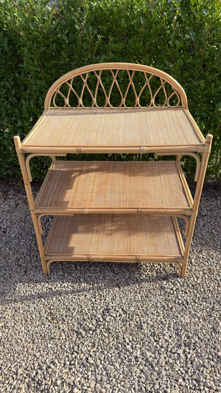 Rotan kast, Enlèvement, Comme neuf