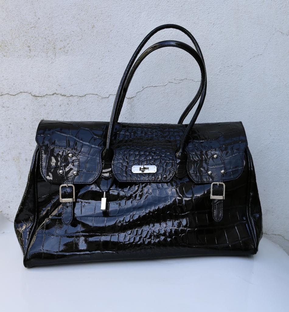 Prachtige grote zwarte leren tas, Handtassen en Accessoires, Tassen | Damestassen, Ophalen of Verzenden, Zo goed als nieuw, Zwart