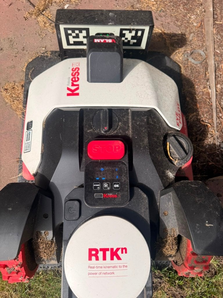 Robotmaaier Kress RTK 2.0 tot 700m² KR260E, Ophalen of Verzenden, Gebruikt, 20 tot 25 cm, Met regensensor