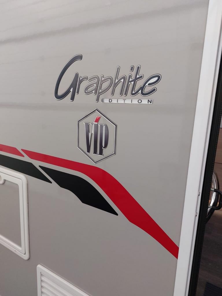 Challenger 328 VIP Graphite, Enlèvement