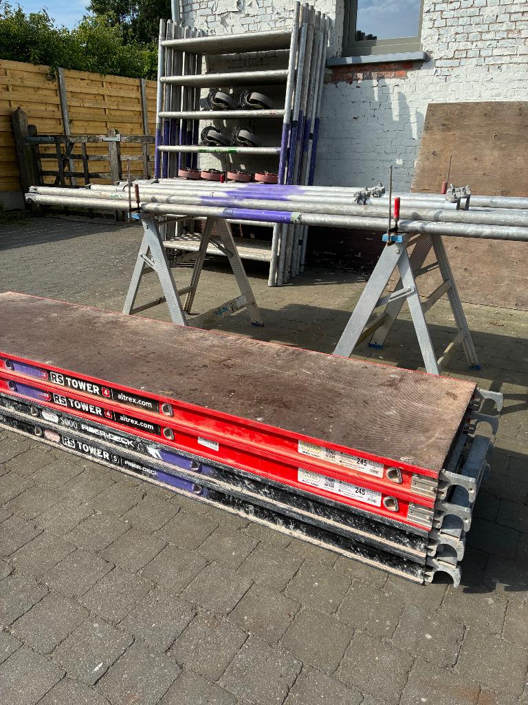 Rolstelling tot 13.5m met katrol!!, Doe-het-zelf en Bouw, Steigers, Ophalen, Zo goed als nieuw, Rolsteiger of Kamersteiger, 5 meter of hoger