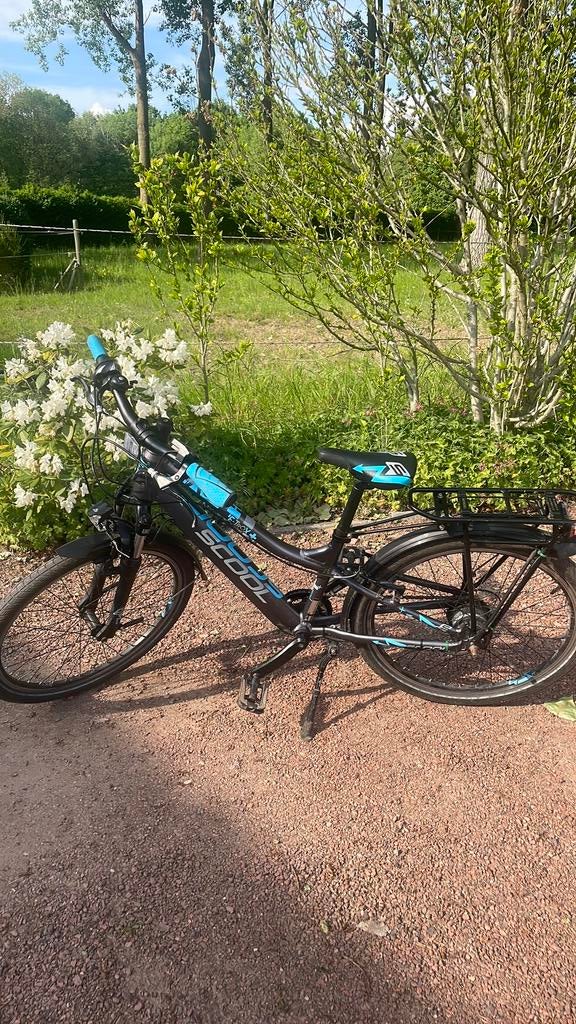 Elektrische kinderfiets, Fietsen en Brommers, Elektrische fietsen, Ophalen, Zo goed als nieuw, Overige merken