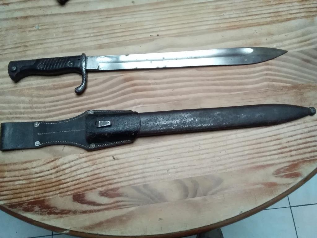Vend baïonnette allemande ww1, Collections