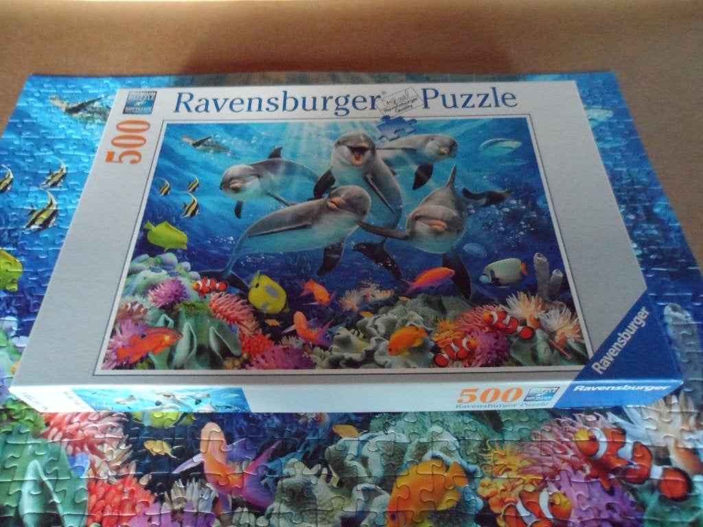 puzzel Ravensburger dolfijnen 500 stukjes, Ophalen of Verzenden, 500 t/m 1500 stukjes, Zo goed als nieuw, Legpuzzel