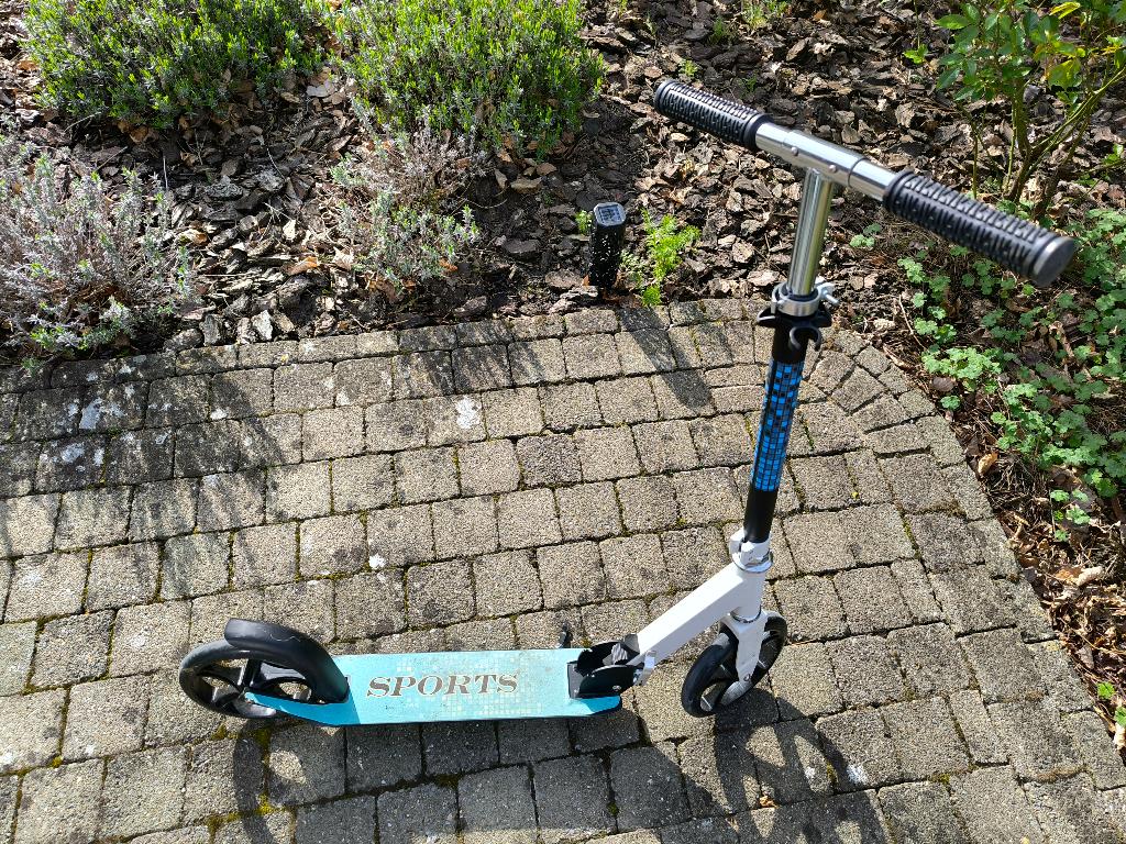 Kinderstep, Fietsen en Brommers, Fietsen | Kinderfietsjes, Ophalen, Gebruikt, Overige merken
