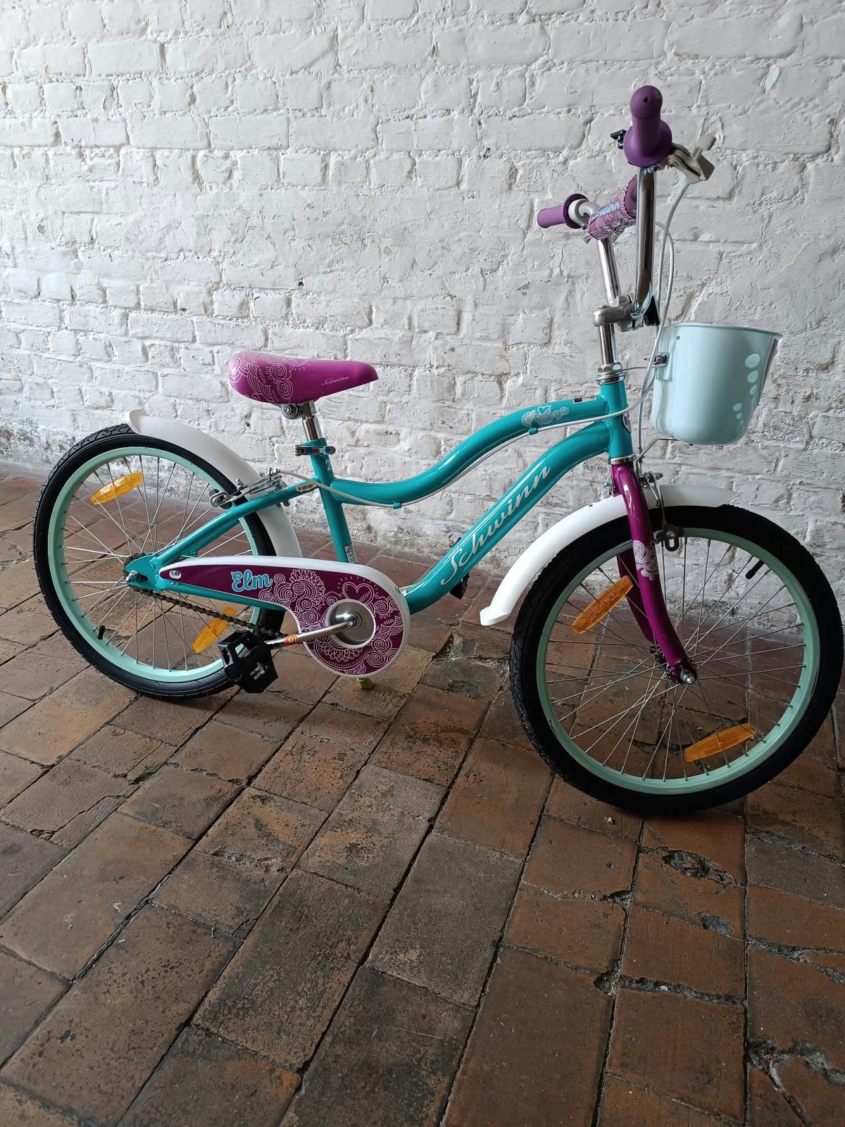 Vélo enfant Schwinn Elm 20 pouces état neuf, Vélos & Vélomoteurs, Enlèvement, Neuf, Frein sur jante, Siège réglable
