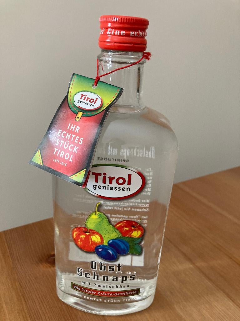 Tiroler Obst Schnaps ongeopend, Ophalen