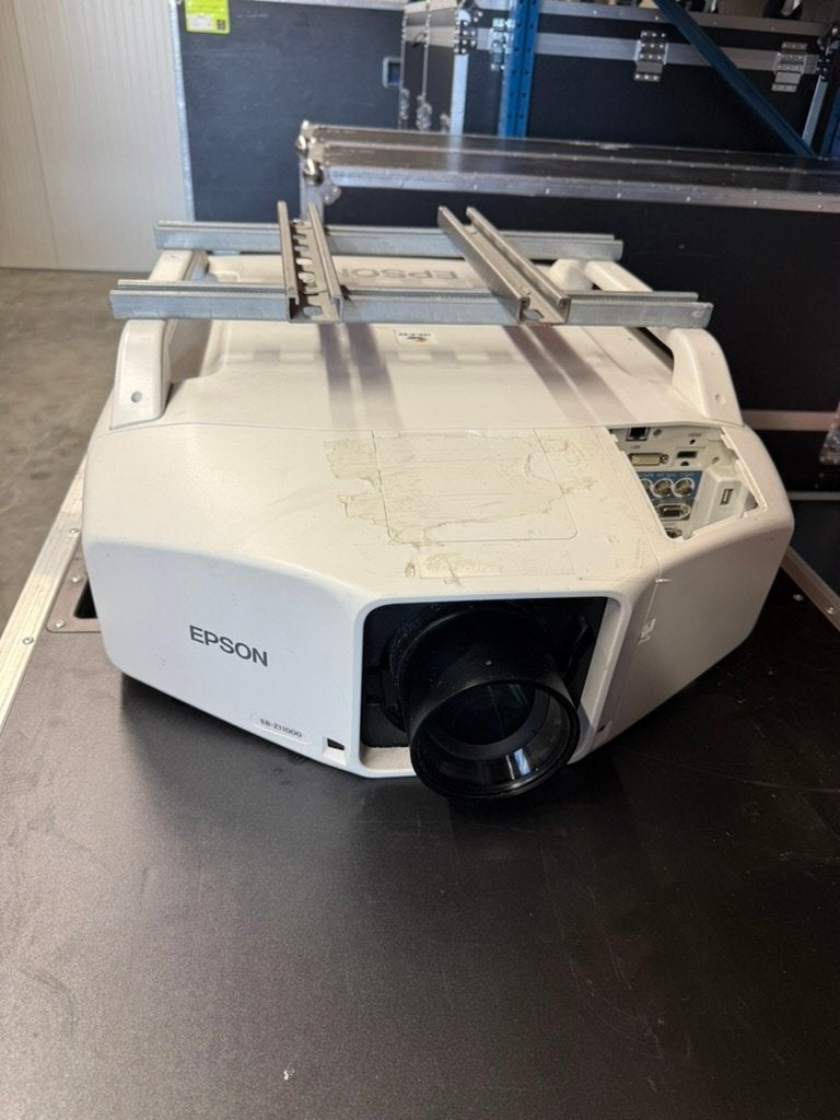 Projecteur EPSON EB Z11000 Lumens, TV, Hi-fi & Vidéo, Enlèvement, Utilisé, LCD, Epson