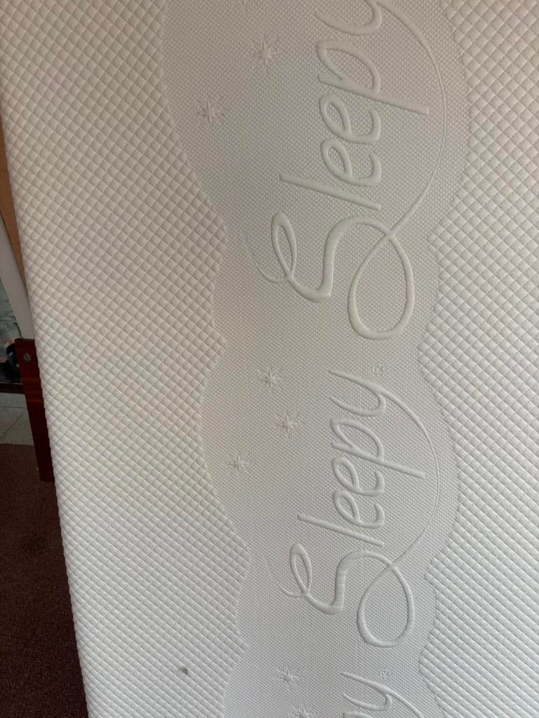 Mooie matras 1 jaar oud, Enlèvement, Comme neuf, Matelas