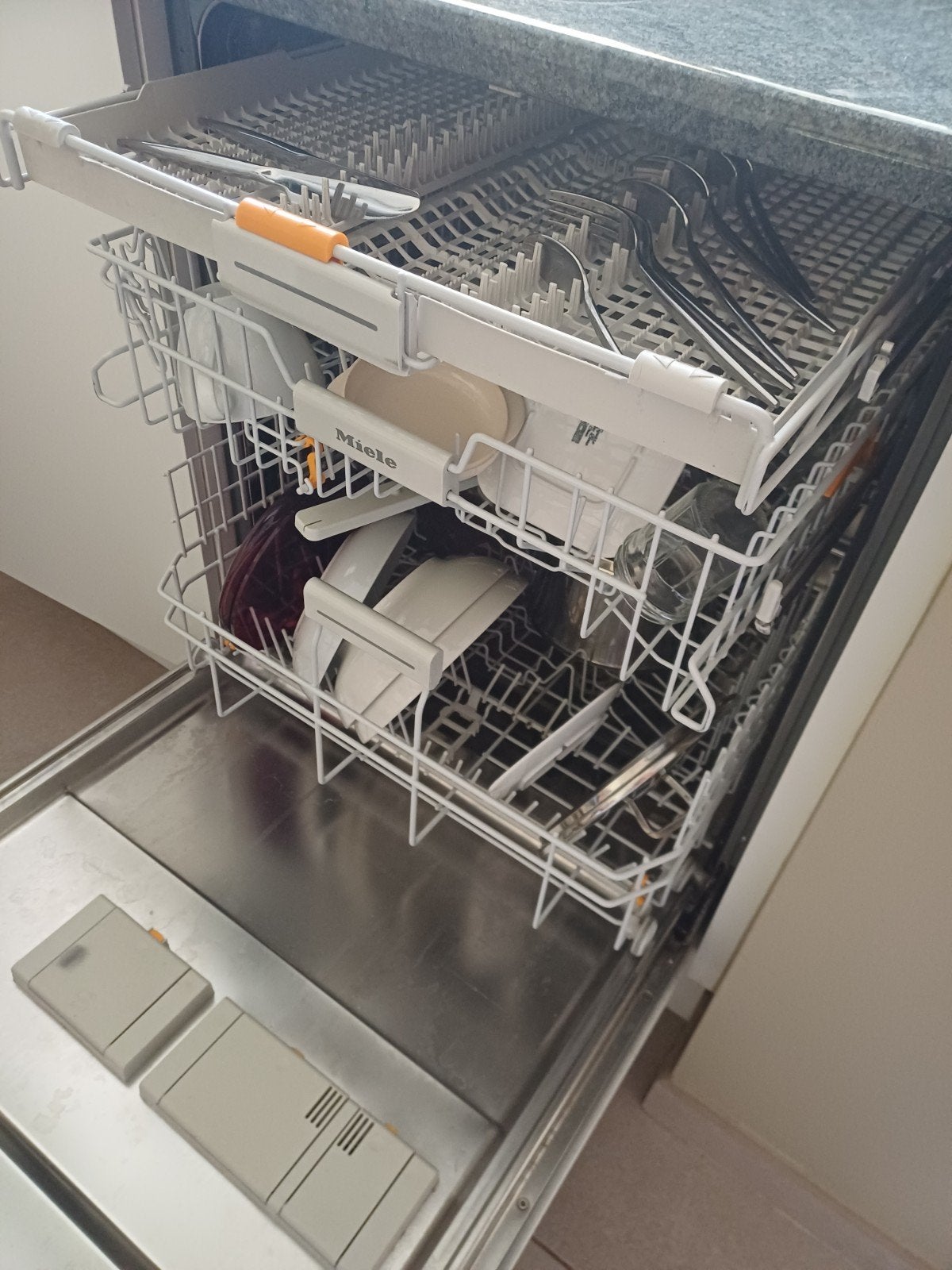 Miele afwasmachine, Elektronische apparatuur, Vaatwasmachines, Ophalen