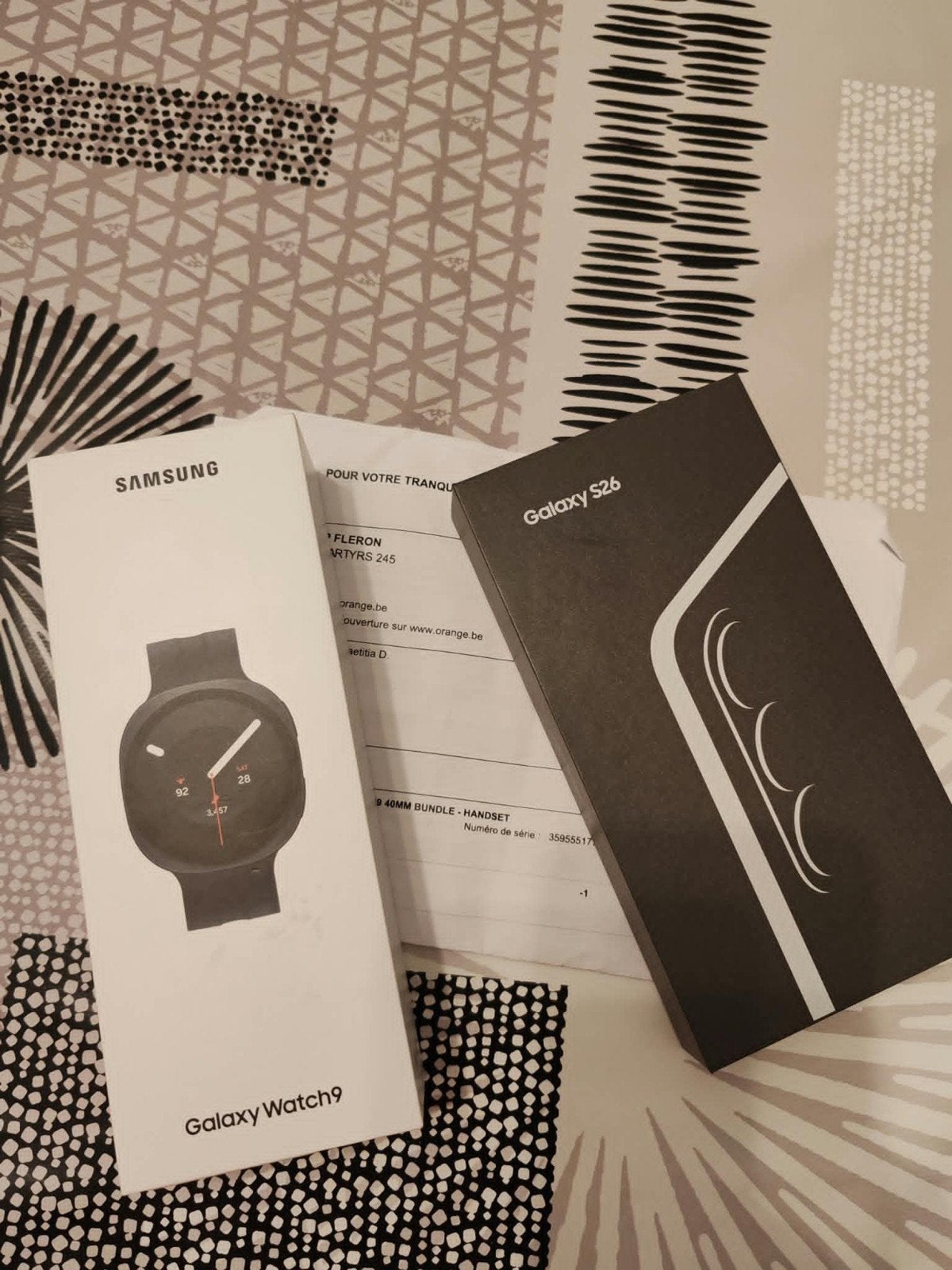 Samsung s26 Black 256GB + montre Samsung watch 9, Enlèvement ou Envoi