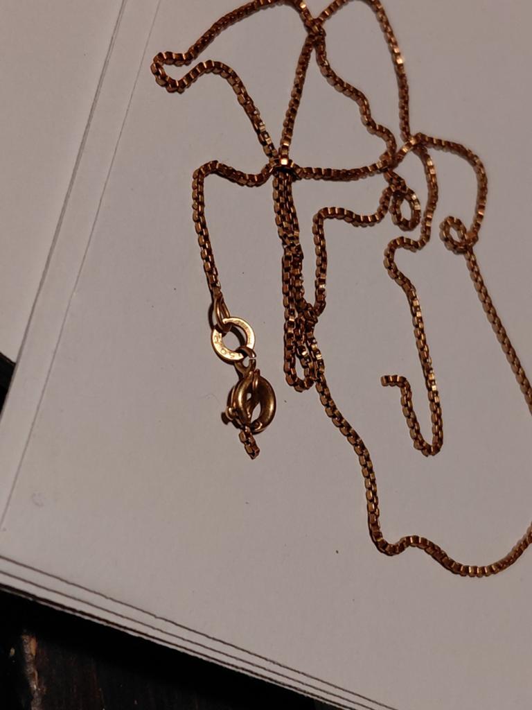 Collier brisé en or 18 carats, Bijoux, Sacs & Beauté, Colliers, Enlèvement, Or, Or